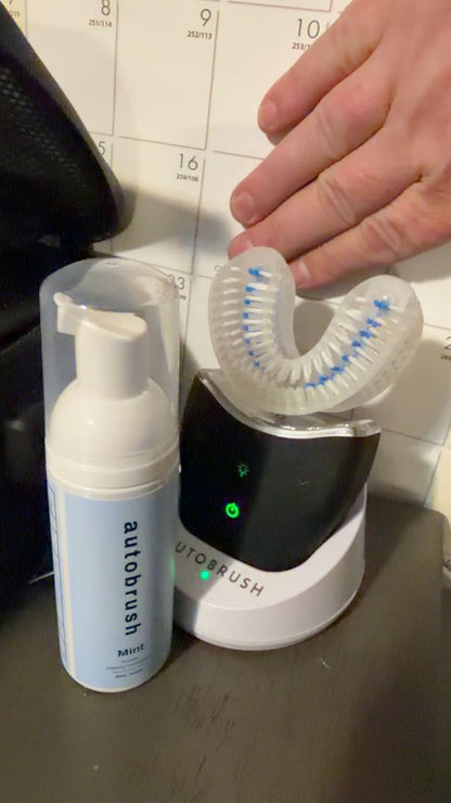 Brushly AutoClean 360
